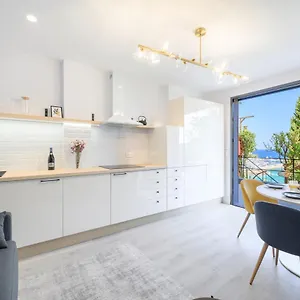 Proche Monaco, Vue Mer, Acces Et Jardin Privatif Saint-Antoine (Alpes-Maritimes)